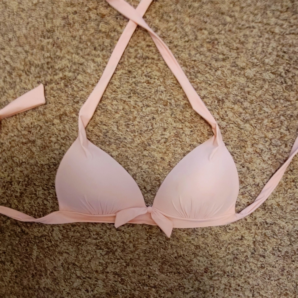 Bathing suit
